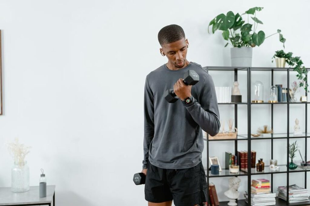 What Are the Benefits of Low-Impact Cardio? What Are the Benefits of Low-Impact Cardio?